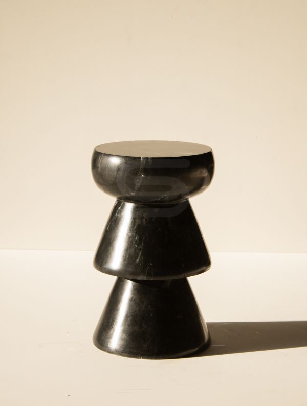 Nyx Black Side Table